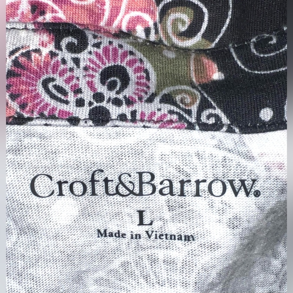 Croft & Barrow Top T Shirt Cotton Short Sleeve Lightweight Black/Pink Floral L - Picture 2 of 2
